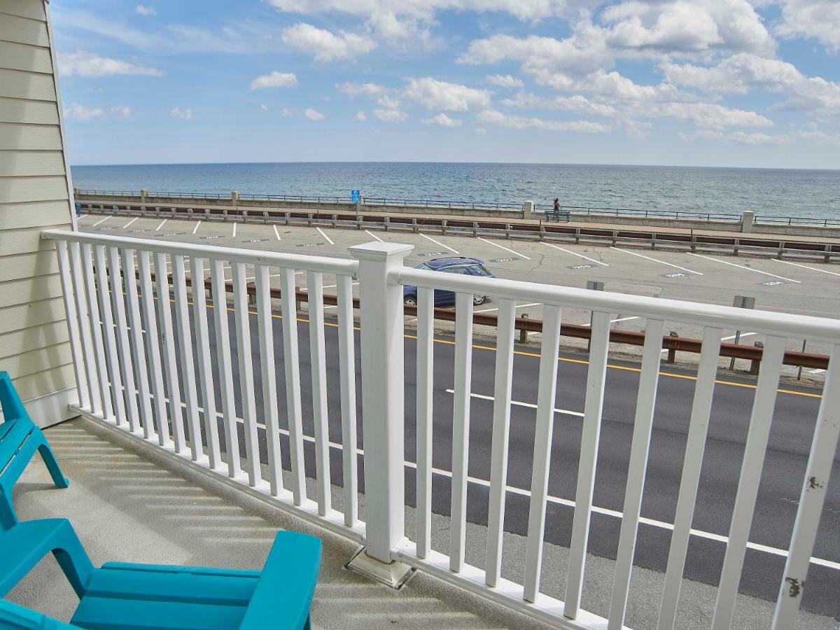 Atlantic Breeze Suites Hampton Exterior photo